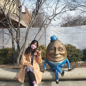 Meet your Posher, Mae